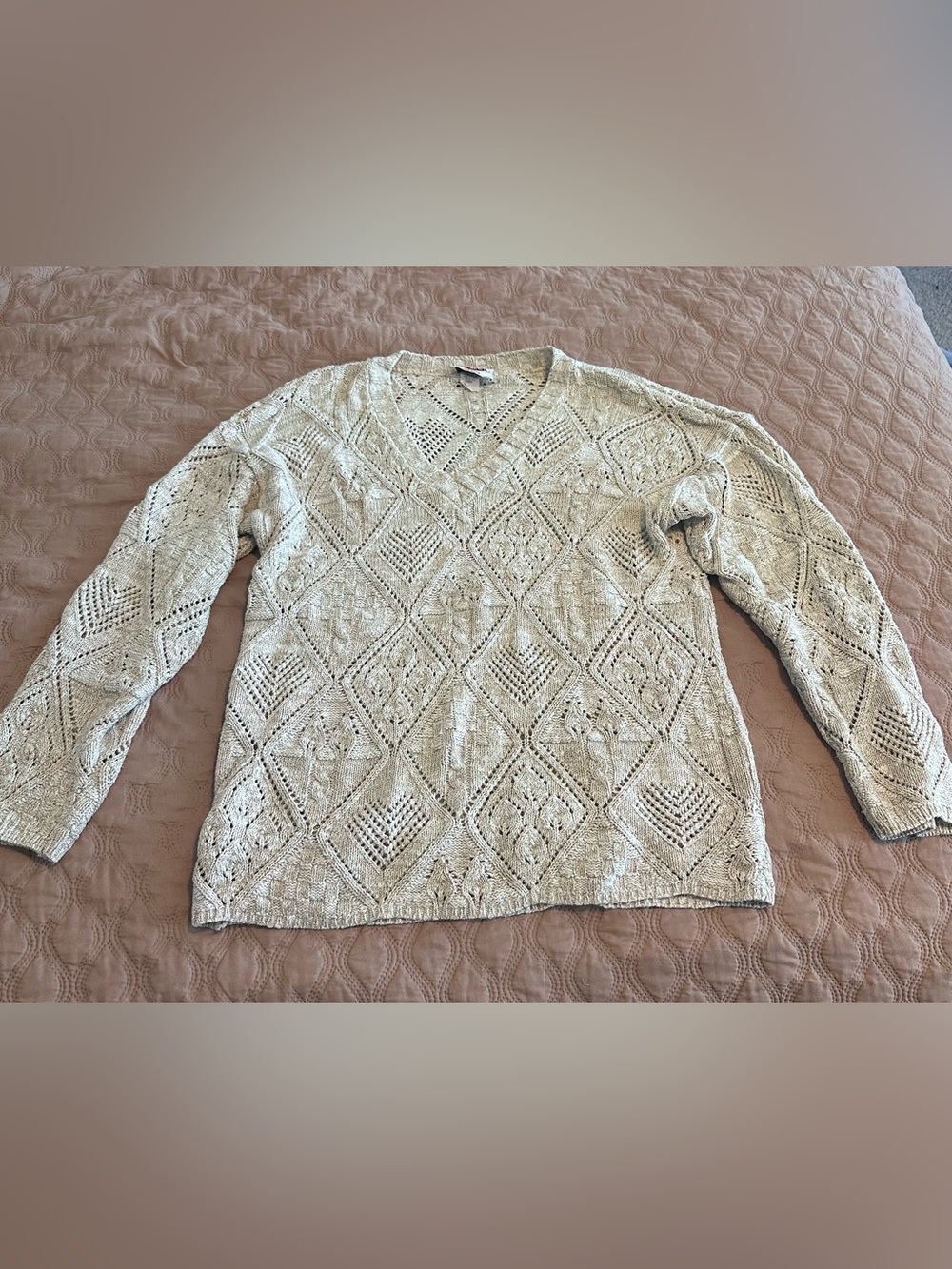 SWAK Women's Openwork V-Neck Sweater - Cream